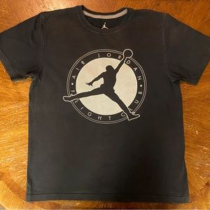 LARGE Jordan T-shirt
